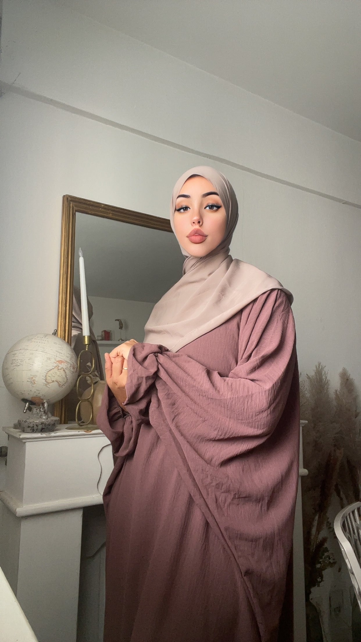 Abaya Farasha avec manches Tulipe