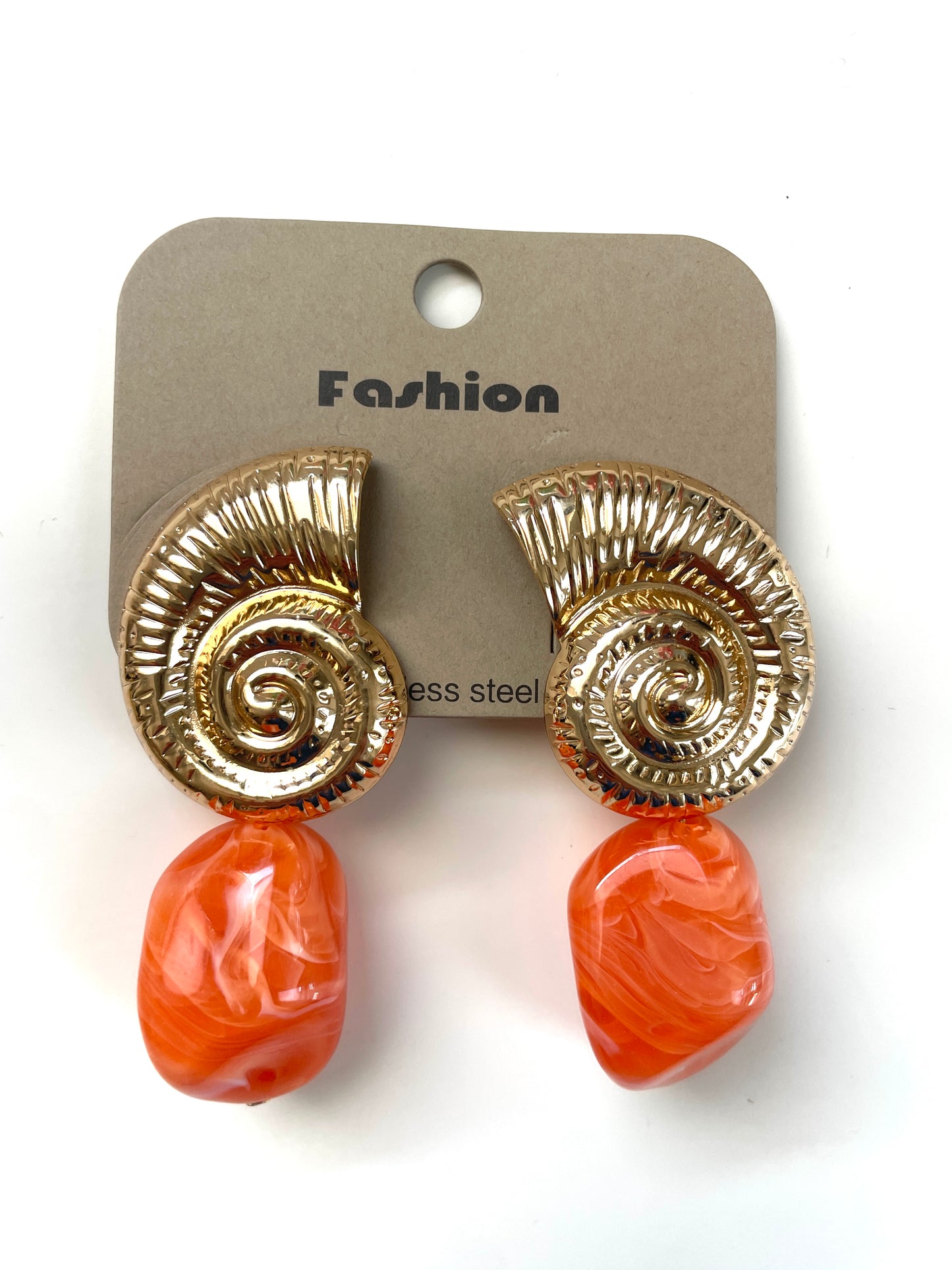 Boucles d’Oreilles Élégantes Dorées – Collection Premium Maalyka