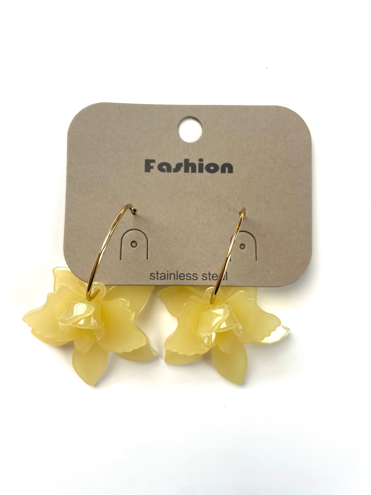 Boucles d’Oreilles Élégantes Dorées – Collection Premium Maalyka